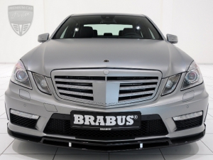 MERCEDES-BENZ E W212 Limousine / S212 T-Modell Brabus Tuning  MERCEDES-BENZ E W212 Limousine / S212 T-Modell Brabus Tuning