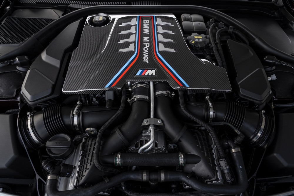 BMW 8 G15 Coupé Premium Car Design Tuning  BMW 8 G15 Coupé Premium Car Design Tuning