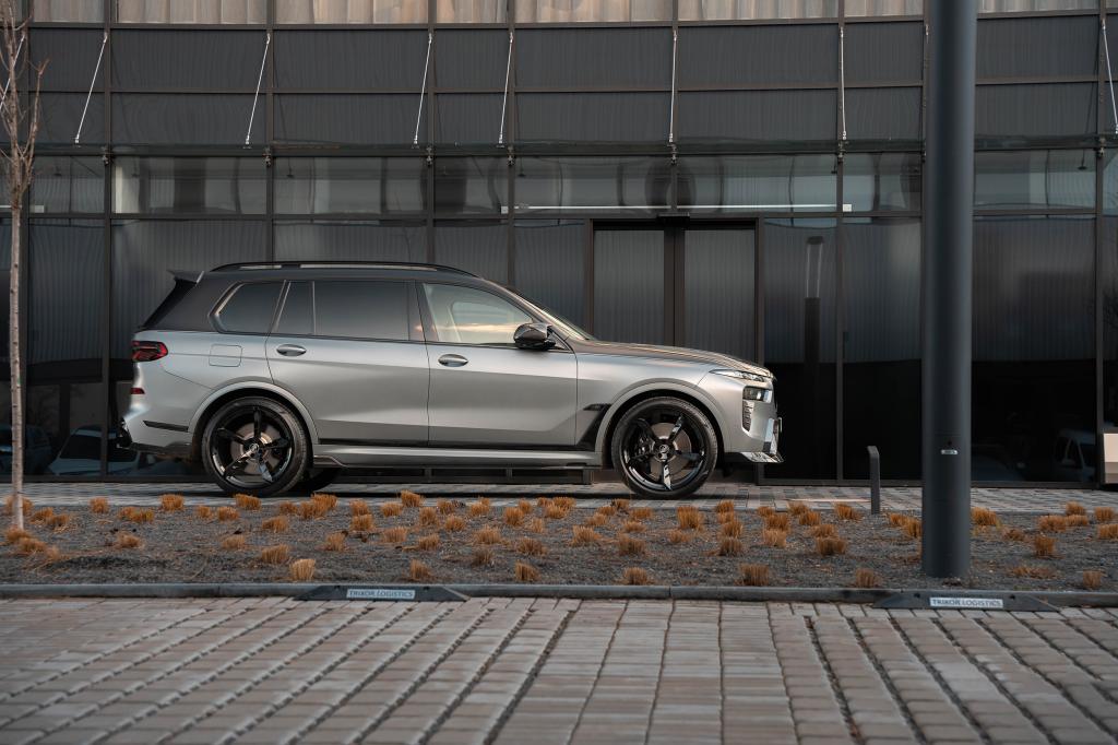 BMW X G07 X7 Larte Design Tuning  BMW X G07 X7 Larte Design Tuning