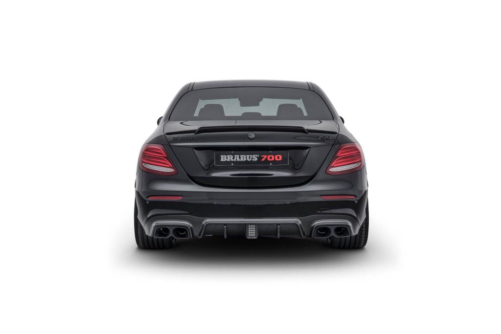 MERCEDES-BENZ E W213 E63 AMG Limousine Brabus Tuning  MERCEDES-BENZ E W213 E63 AMG Limousine Brabus Tuning