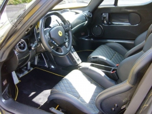 FERRARI Enzo Ferrari Coupé Novitec Rosso Tuning 
