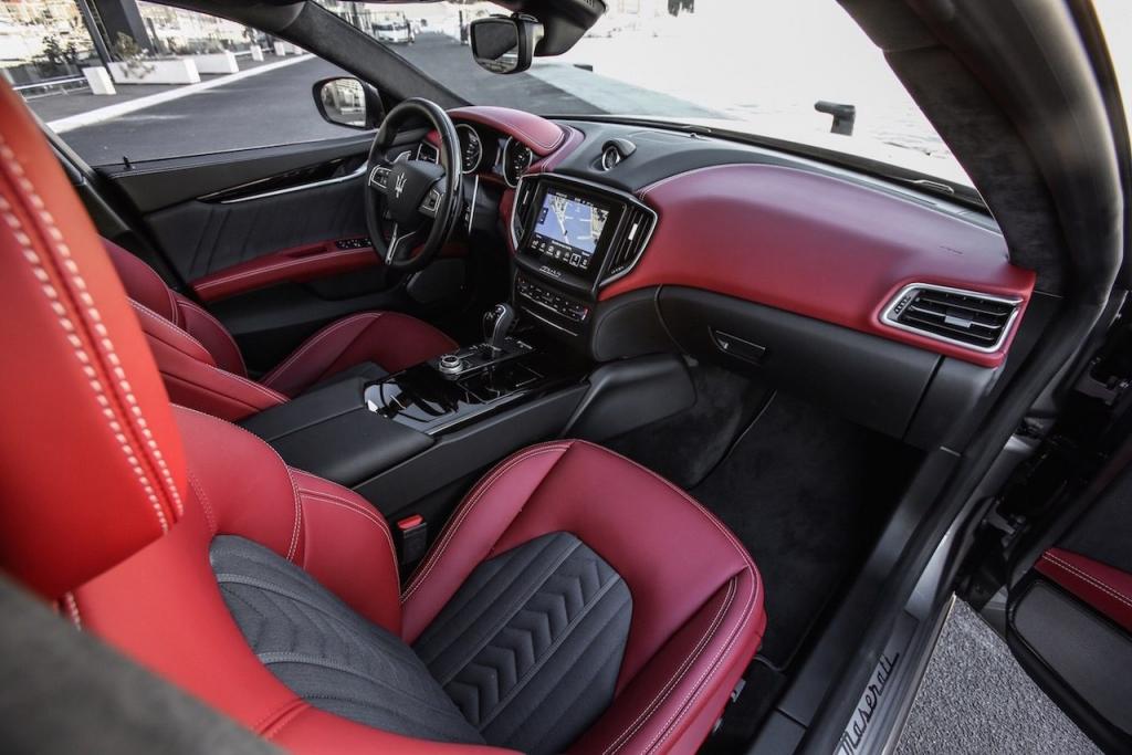 MASERATI Ghibli  Ghibli Limousine Novitec Tridente Tuning  MASERATI Ghibli  Ghibli Limousine Novitec Tridente Tuning