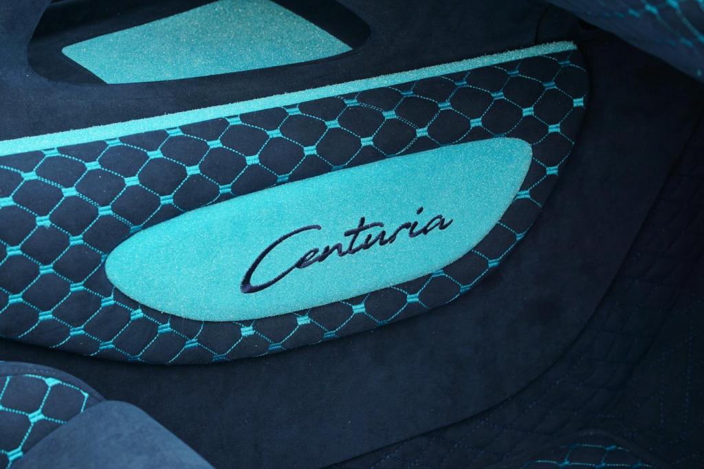BUGATTI Chiron Chiron W16 Mansory Tuning  BUGATTI Chiron Chiron W16 Mansory Tuning