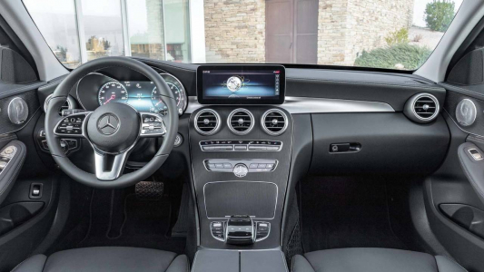 MERCEDES-BENZ C W205 Limousine Facelift AMG style Tuning  MERCEDES-BENZ C W205 Limousine Facelift AMG style Tuning