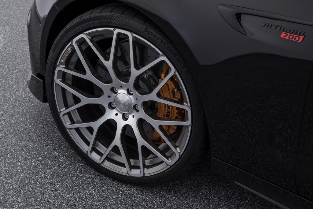 MERCEDES-BENZ E W213 E63 AMG Limousine Brabus Tuning  MERCEDES-BENZ E W213 E63 AMG Limousine Brabus Tuning