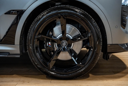 BMW X G07 X7 Larte Design Tuning  BMW X G07 X7 Larte Design Tuning