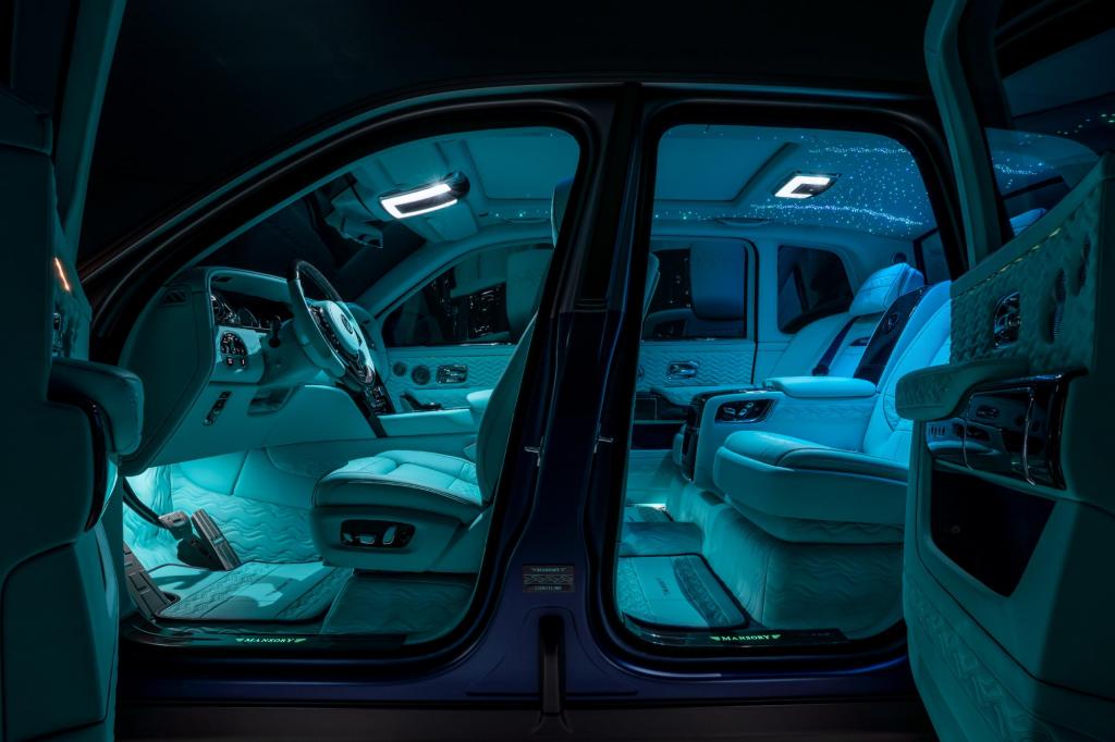 ROLLS ROYCE Cullinan SUV Mansory Tuning  ROLLS ROYCE Cullinan SUV Mansory Tuning