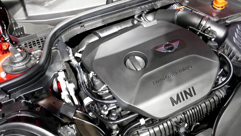 MINI MINI 2013- F54 MINI Clubman Premium Car Design Tuning  MINI MINI 2013- F54 MINI Clubman Premium Car Design Tuning